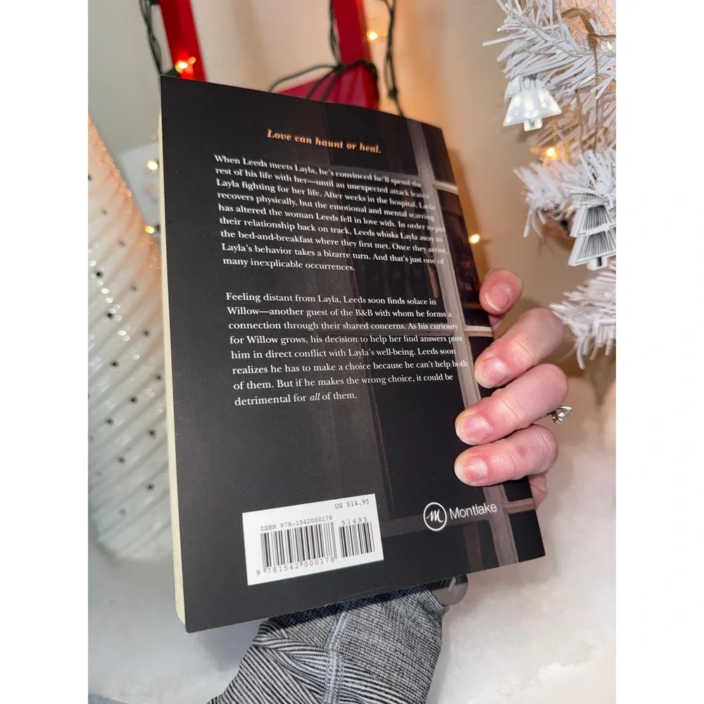 Layla by Colleen Hoover New‎ York Times Bestselling Novel Paperback